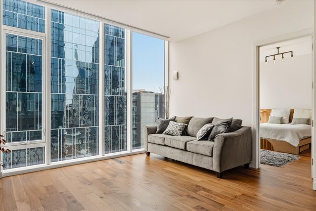 160 2nd Ave S Apt 1504, Nashville, TN 37201