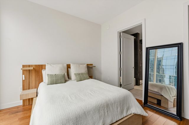 160 2nd Ave S Apt 1504, Nashville, TN 37201