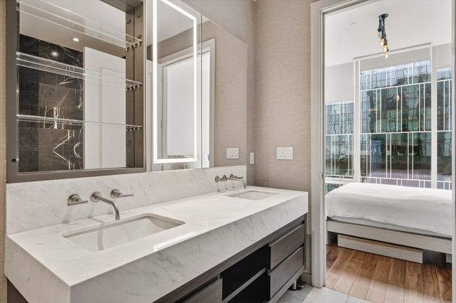 160 2nd Ave S Apt 1504, Nashville, TN 37201