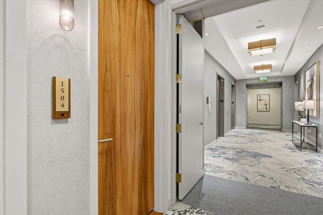 160 2nd Ave S Apt 1504, Nashville, TN 37201