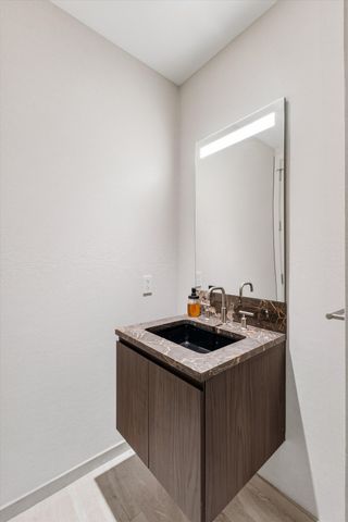 160 2nd Ave S Apt 1504, Nashville, TN 37201