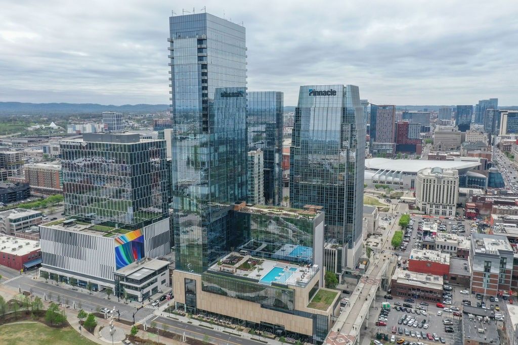 160 2nd Ave S Apt 1504, Nashville, TN 37201