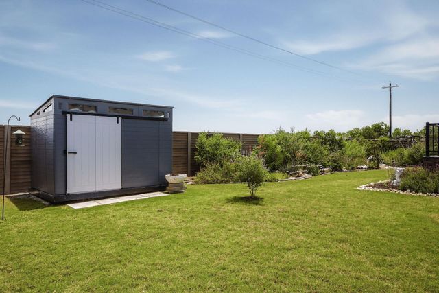 241 Konrad Creek DR, Lockhart, TX 78644
