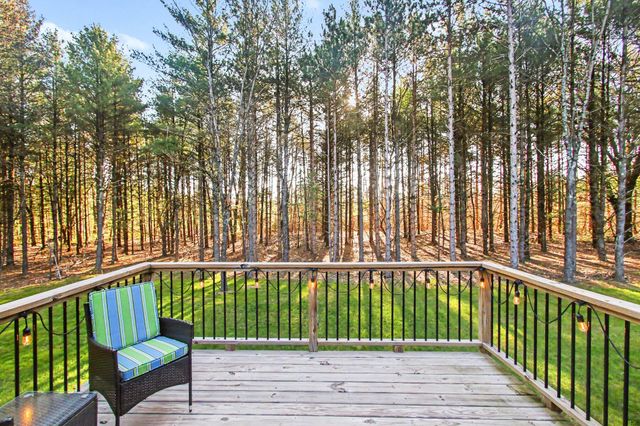 1671 Pineland Path, Allegan, MI 49010