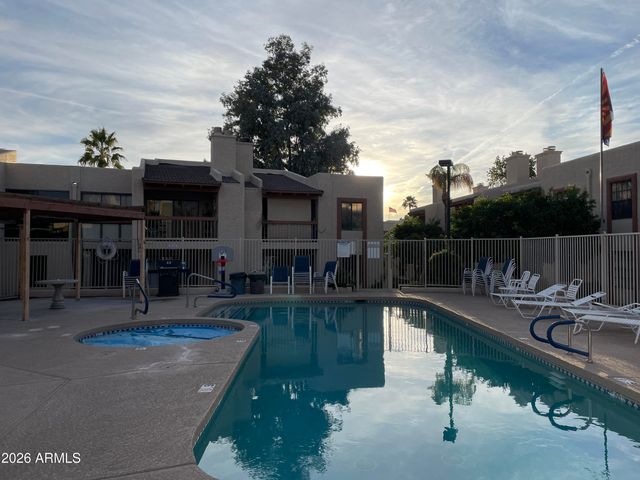 205 N 74TH Street 205, Mesa, AZ 85207