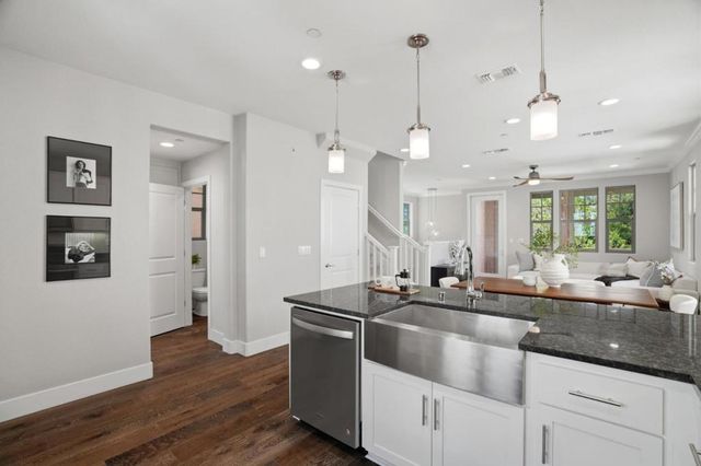 3102 Pyramid Way, Mountain View, CA 94043