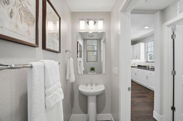 3102 Pyramid Way, Mountain View, CA 94043