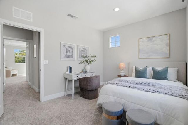 3102 Pyramid Way, Mountain View, CA 94043