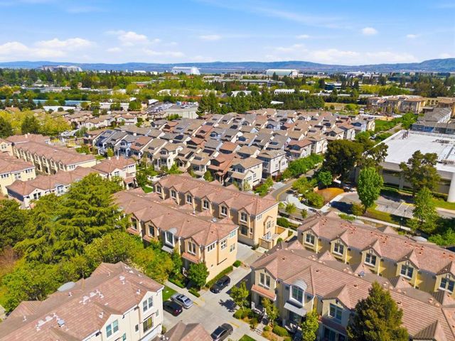 3102 Pyramid Way, Mountain View, CA 94043