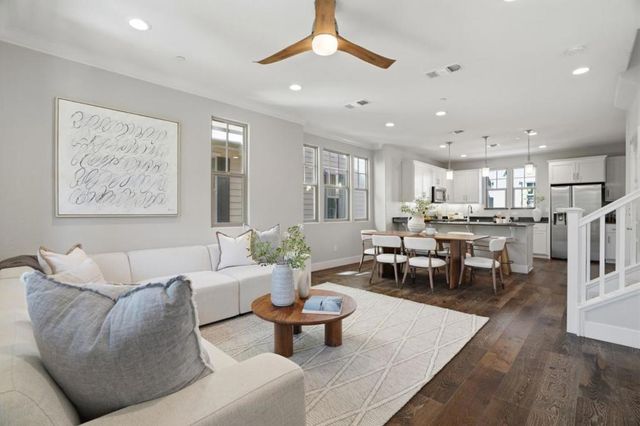 3102 Pyramid Way, Mountain View, CA 94043