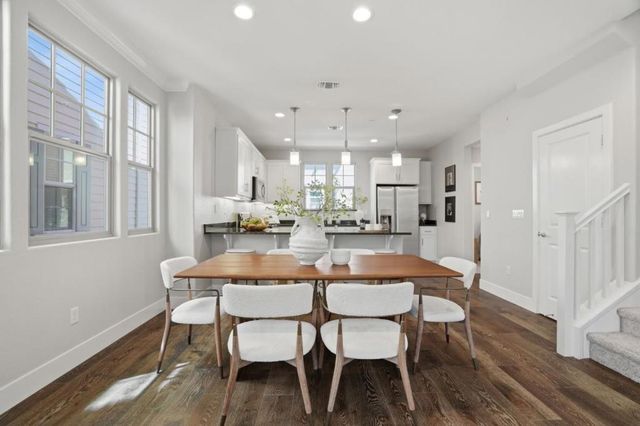 3102 Pyramid Way, Mountain View, CA 94043