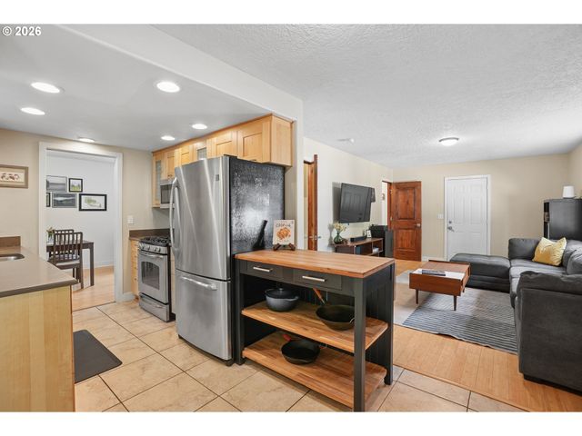 4343 Se FRANCIS St, Portland, OR 97206
