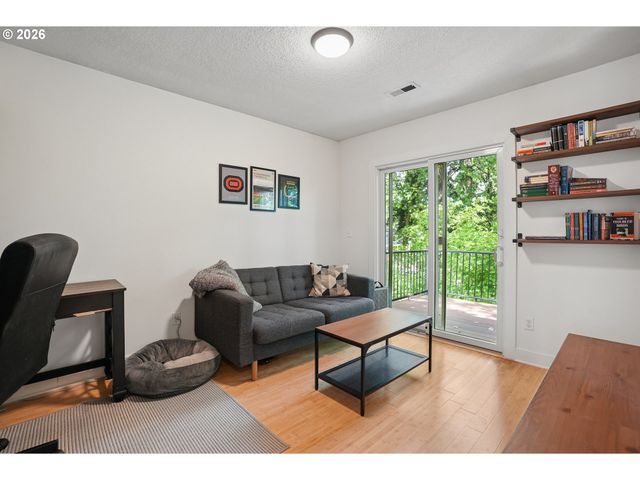 4343 Se FRANCIS St, Portland, OR 97206