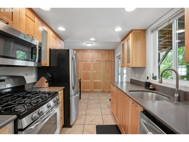 4343 Se FRANCIS St, Portland, OR 97206