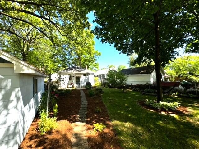 17199 Franklin Avenue, Spring Lake, MI 49456