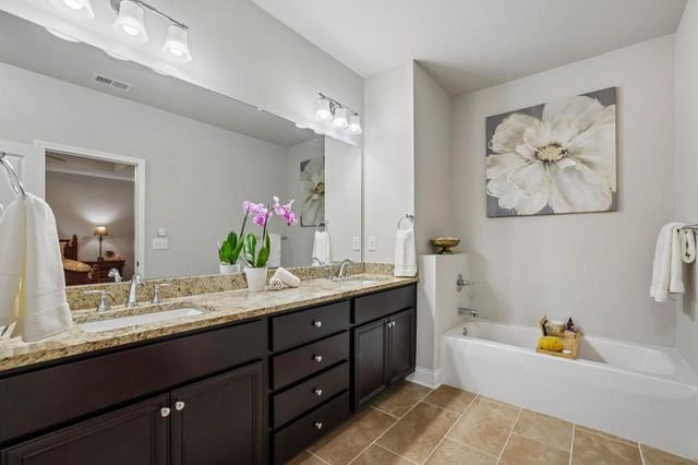 3313 Sangster Way, Decatur, GA 30032