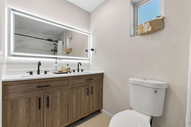 4621 Johnson St, Hollywood, FL 33021