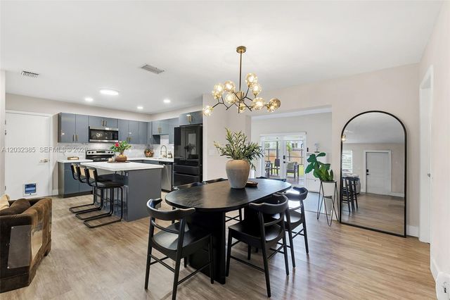 4621 Johnson St, Hollywood, FL 33021