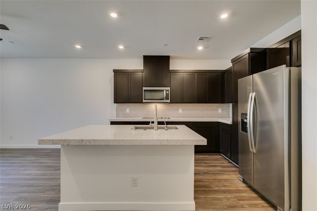 218 Krameria Avenue, Henderson, NV 89011