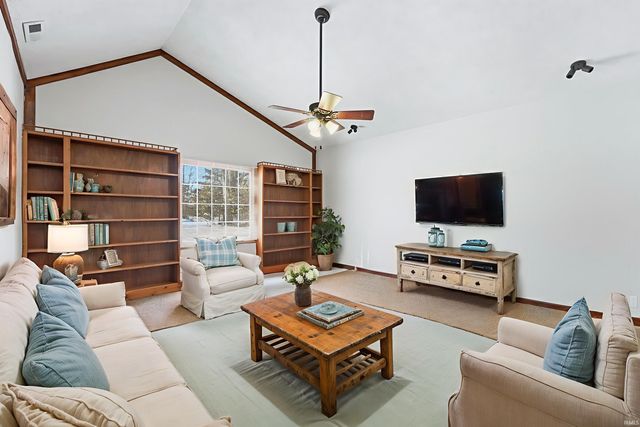 12109 Water Street, Harlan, IN 46743