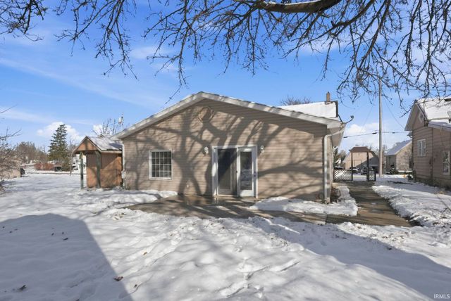 12109 Water Street, Harlan, IN 46743