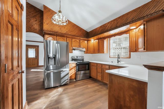 12109 Water Street, Harlan, IN 46743