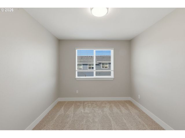 4011 Sw ROYAL Ave, Gresham, OR 97080