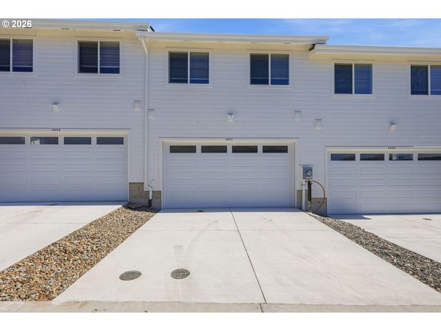 4011 Sw ROYAL Ave, Gresham, OR 97080