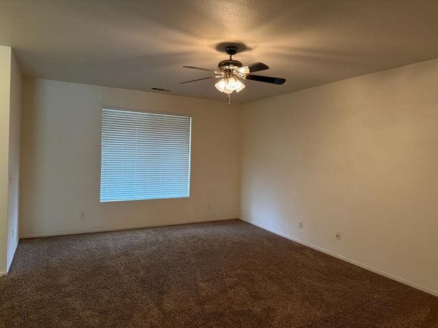 2764 Holt Avenue, Sanger, CA 93657