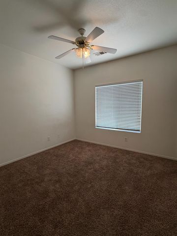 2764 Holt Avenue, Sanger, CA 93657