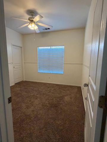2764 Holt Avenue, Sanger, CA 93657