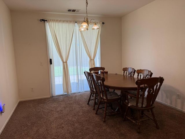 2764 Holt Avenue, Sanger, CA 93657