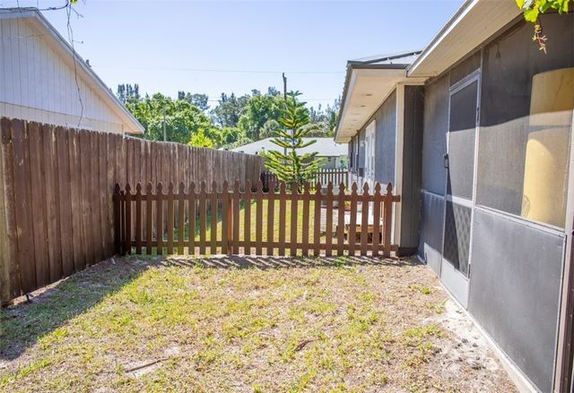 6095 7th Street, Vero Beach, FL 32968