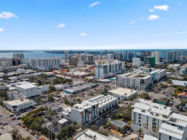 1558 4TH ST 212, Sarasota, FL 34236