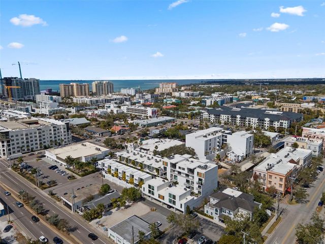 1558 4TH ST 212, Sarasota, FL 34236