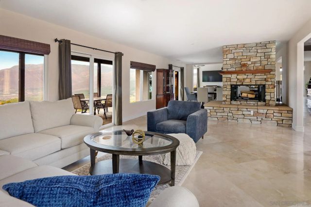 14411 Pauma Alta Drive, Valley Center, CA 92082