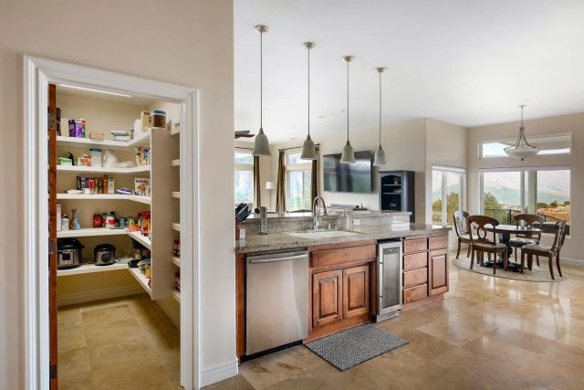 14411 Pauma Alta Drive, Valley Center, CA 92082