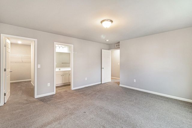 2893 Jordan River Drive, Fowlerville, MI 48836