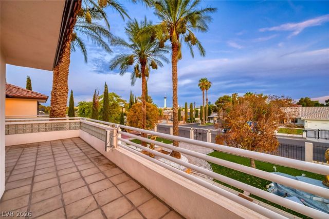 2426 Palomino Lane, Las Vegas, NV 89107