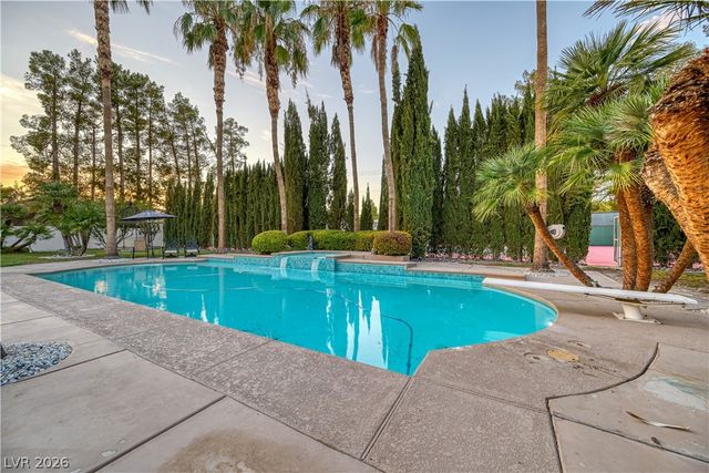 2426 Palomino Lane, Las Vegas, NV 89107