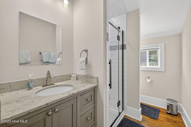 9 E Atlanta Street E, Wrightsville Beach, NC 28480