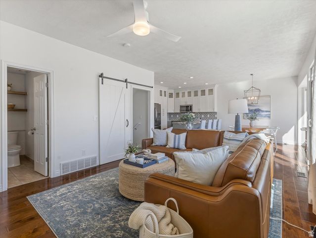 14953 S WINGED BLUFF LN, Draper, UT 84020