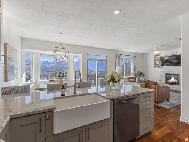 14953 S WINGED BLUFF LN, Draper, UT 84020