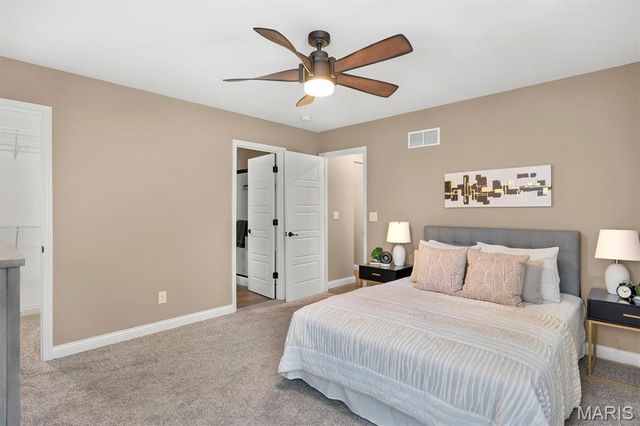 56 Huntleigh Park Court, Wentzville, MO 63385
