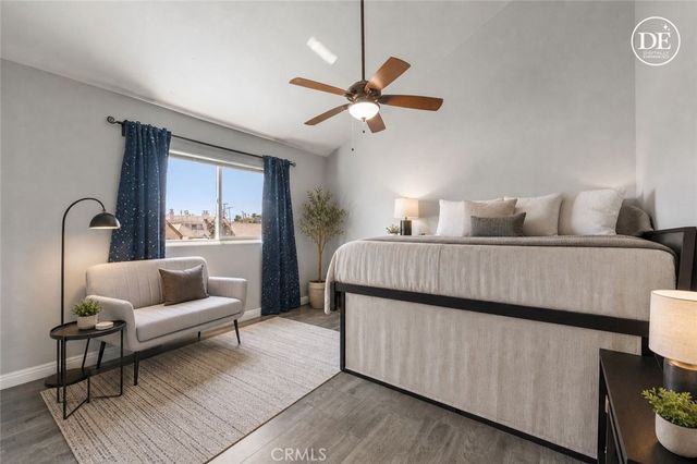 9946 Owensmouth 9, Chatsworth, CA 91311