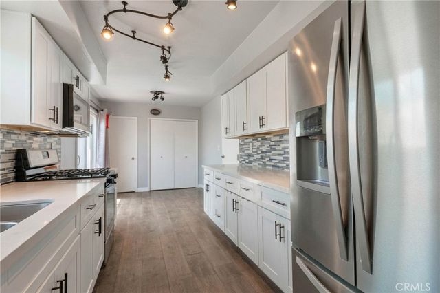 9946 Owensmouth 9, Chatsworth, CA 91311