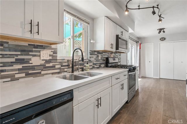 9946 Owensmouth 9, Chatsworth, CA 91311