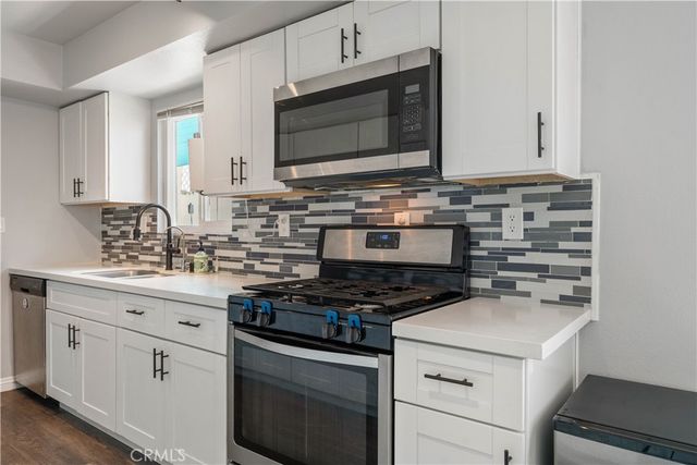 9946 Owensmouth 9, Chatsworth, CA 91311