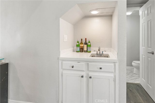 9946 Owensmouth 9, Chatsworth, CA 91311