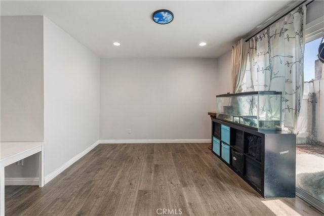 9946 Owensmouth 9, Chatsworth, CA 91311